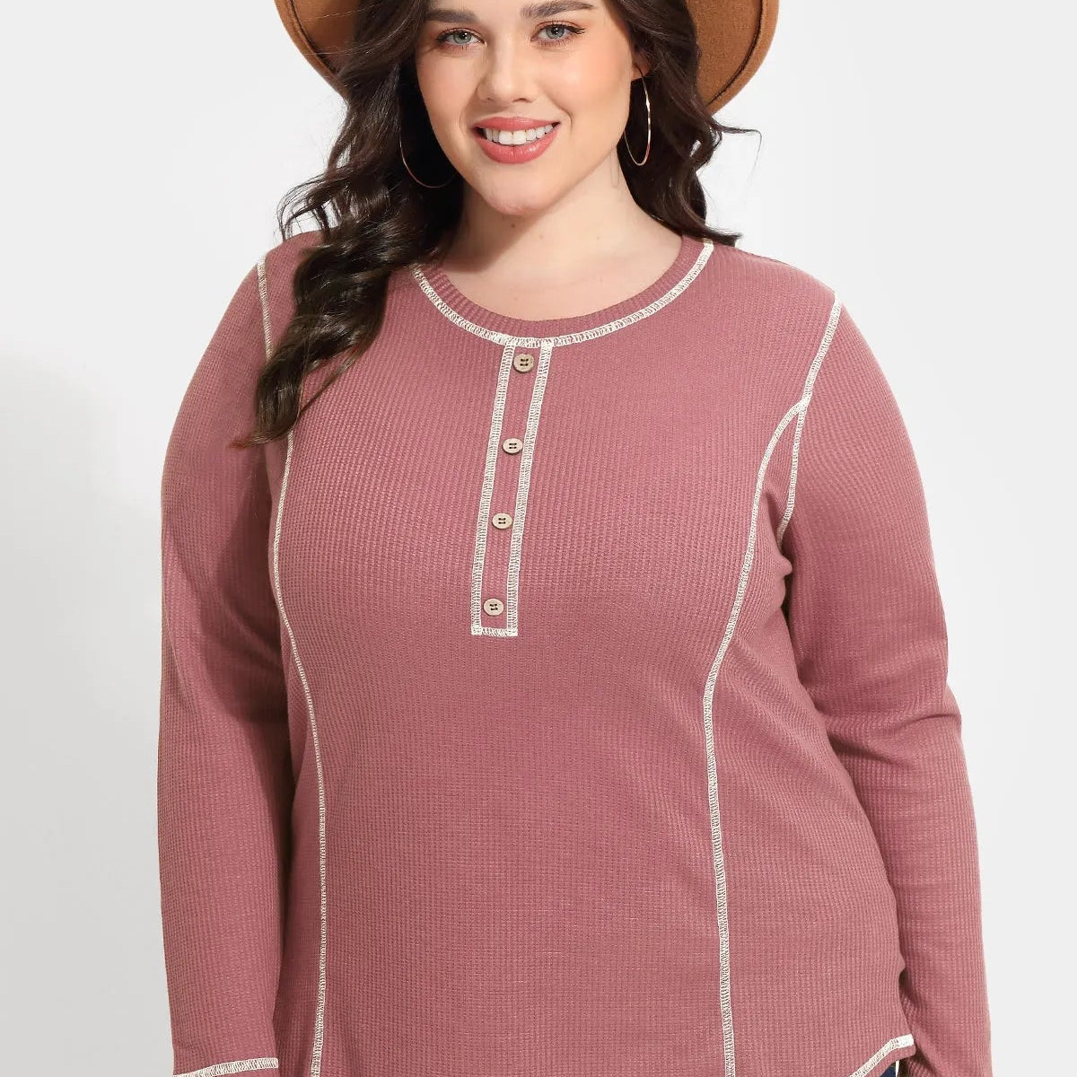 T-shirt gaufré à col ras du cou et boutons solides