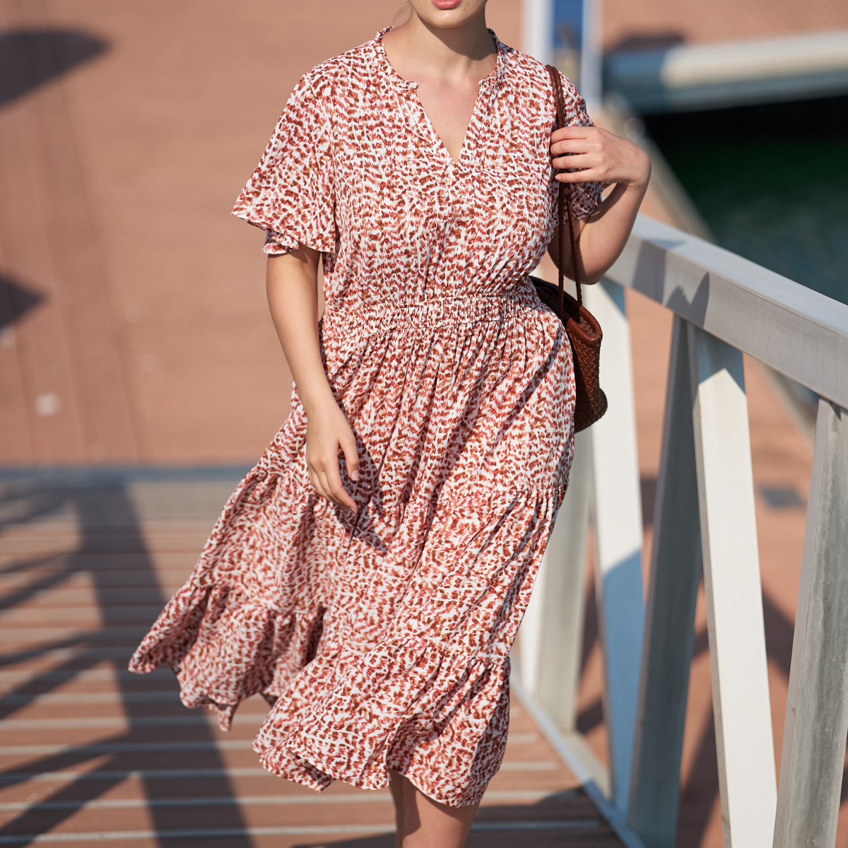 Floral Print Smocked Waist Midi Dress