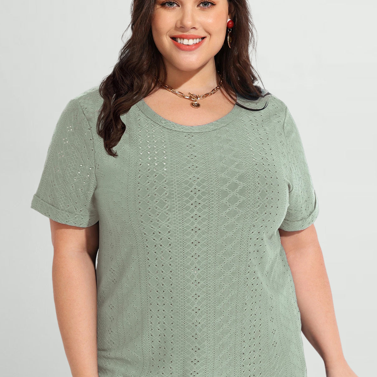 Ritera – Kurzärmliges T-Shirt mit Lochmuster und ausgehöhlter Textur