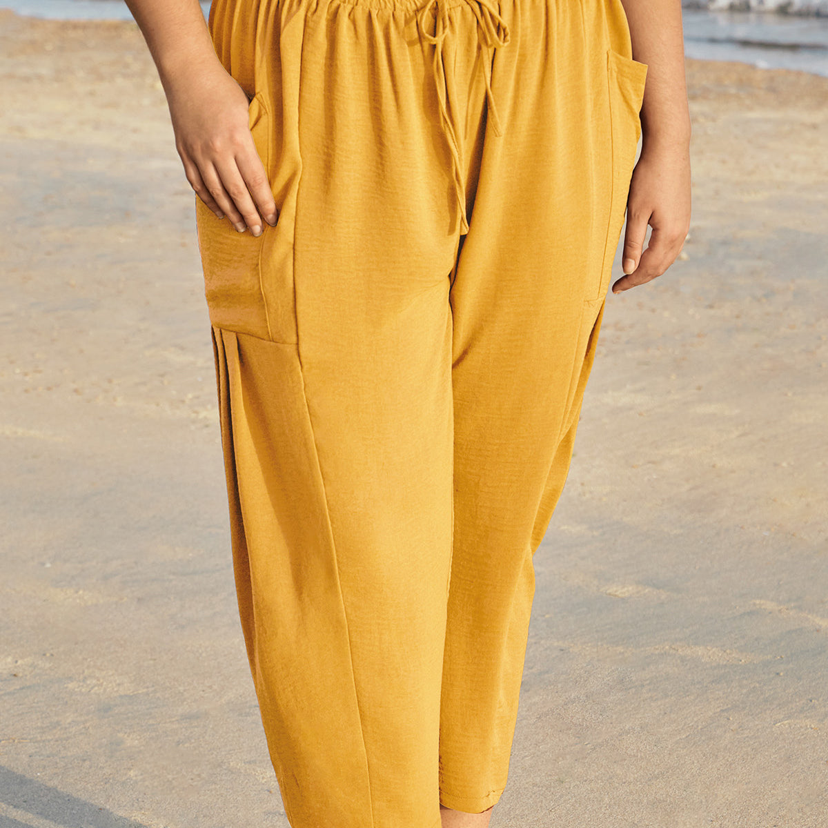 Ritera Pockets Drawstring Plain Straight-leg Pants