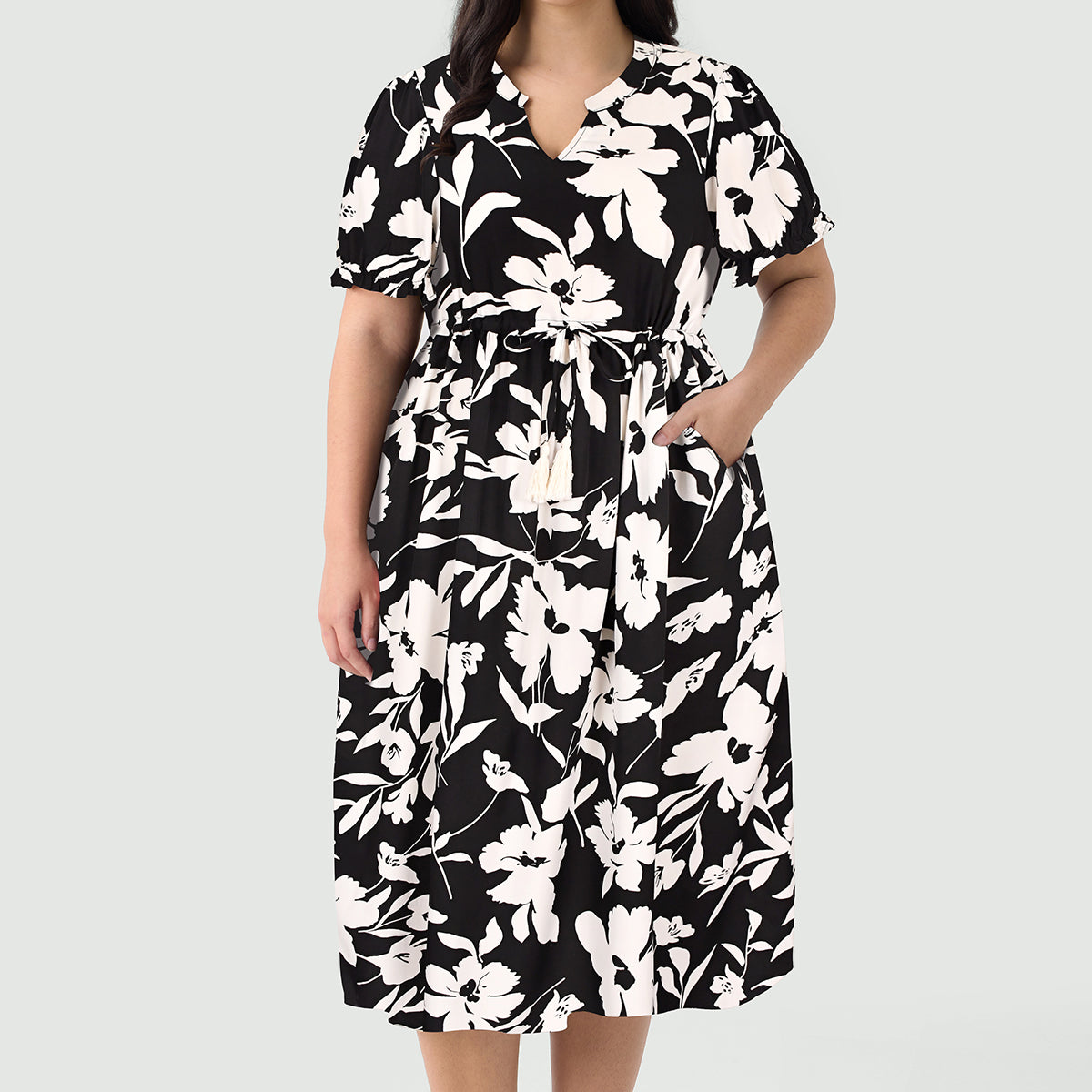 Robe mi-longue trapèze à fleurs avec cordon de serrage et poches Ritera