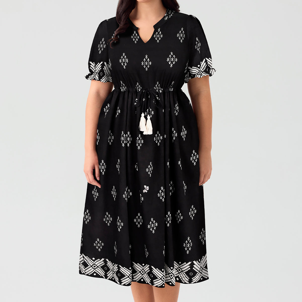 Ritera – Boho-Midikleid in A-Linie mit Kordelzug und Quasten an der Taille