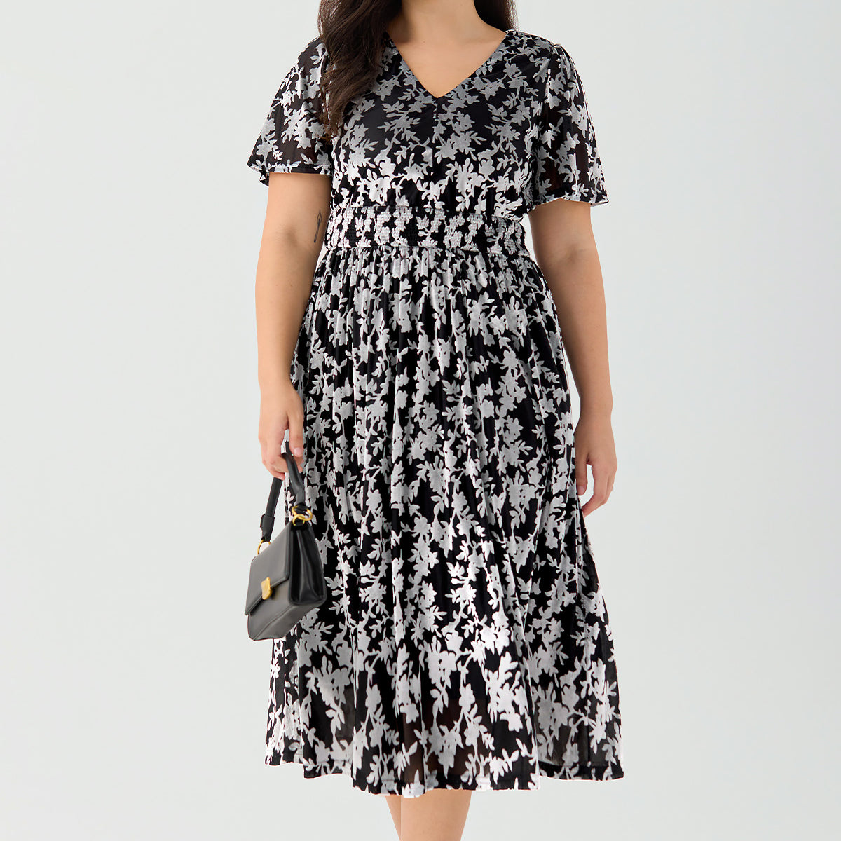 Ritera Pockets Smocked Waist Jacquard Floral A-Line Midi Dress