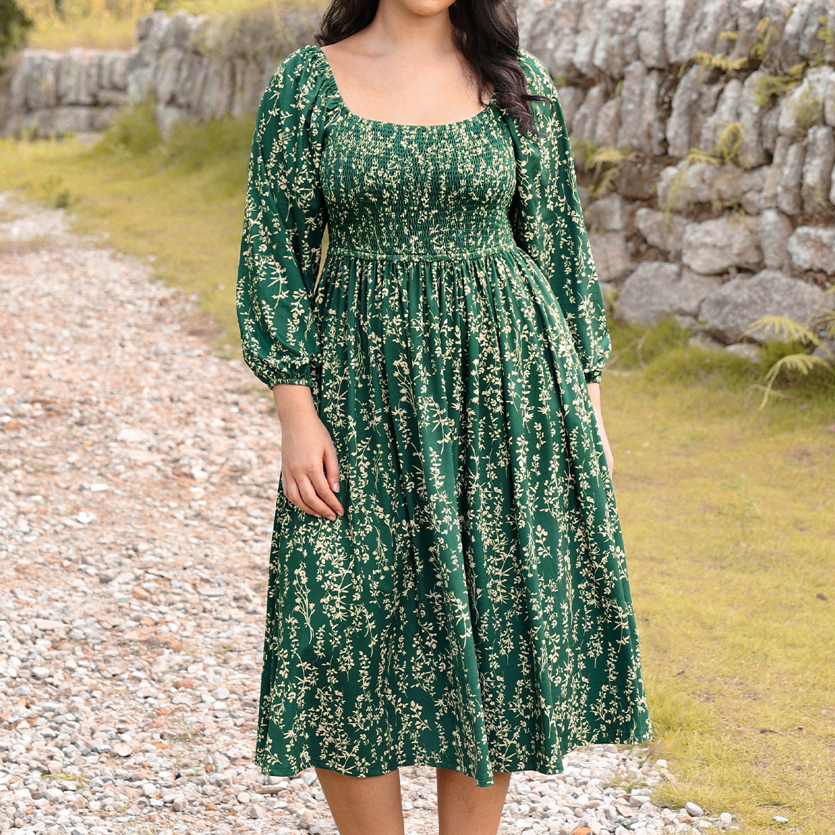 Ritera Pockets Chic Floral Smocked Square Neck Midi Dress