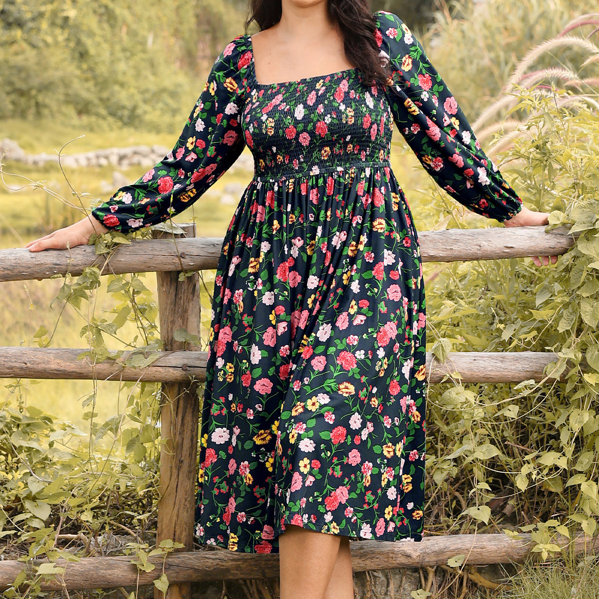 Ritera Pockets Chic Floral Smocked Square Neck Midi Dress