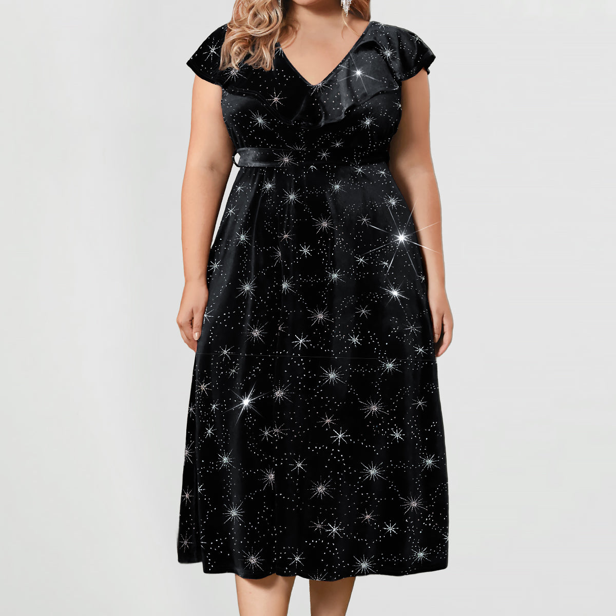 Robe mi-longue en velours ultra-doux à volants et fleurs scintillantes