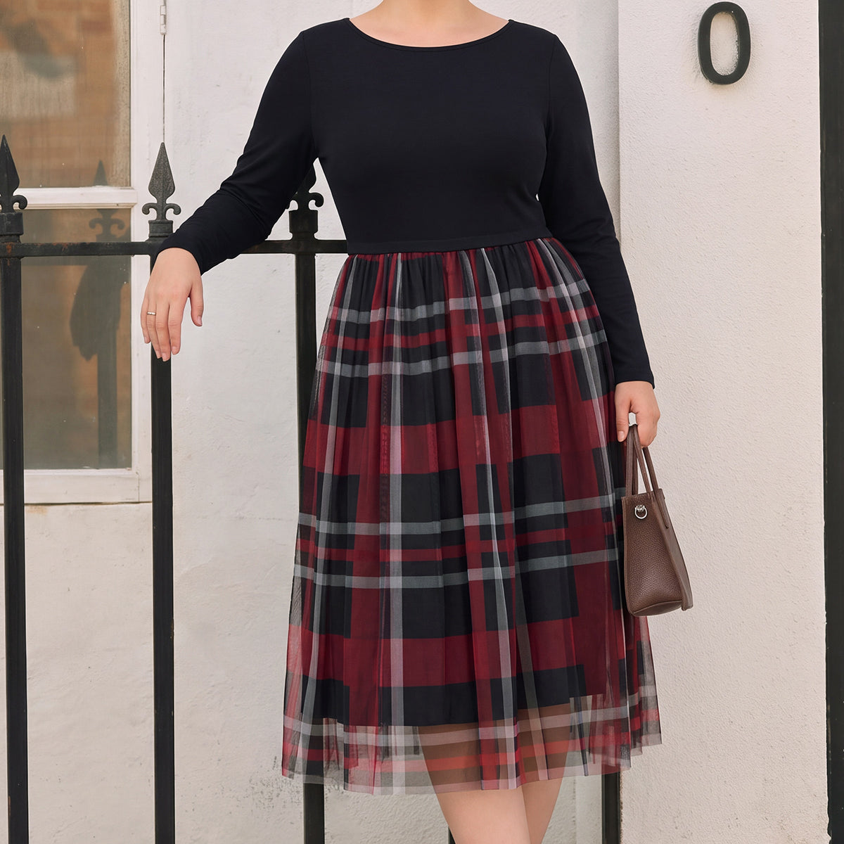Ritera Colorblock Plaid Tulle Crew Neck Midi Dress