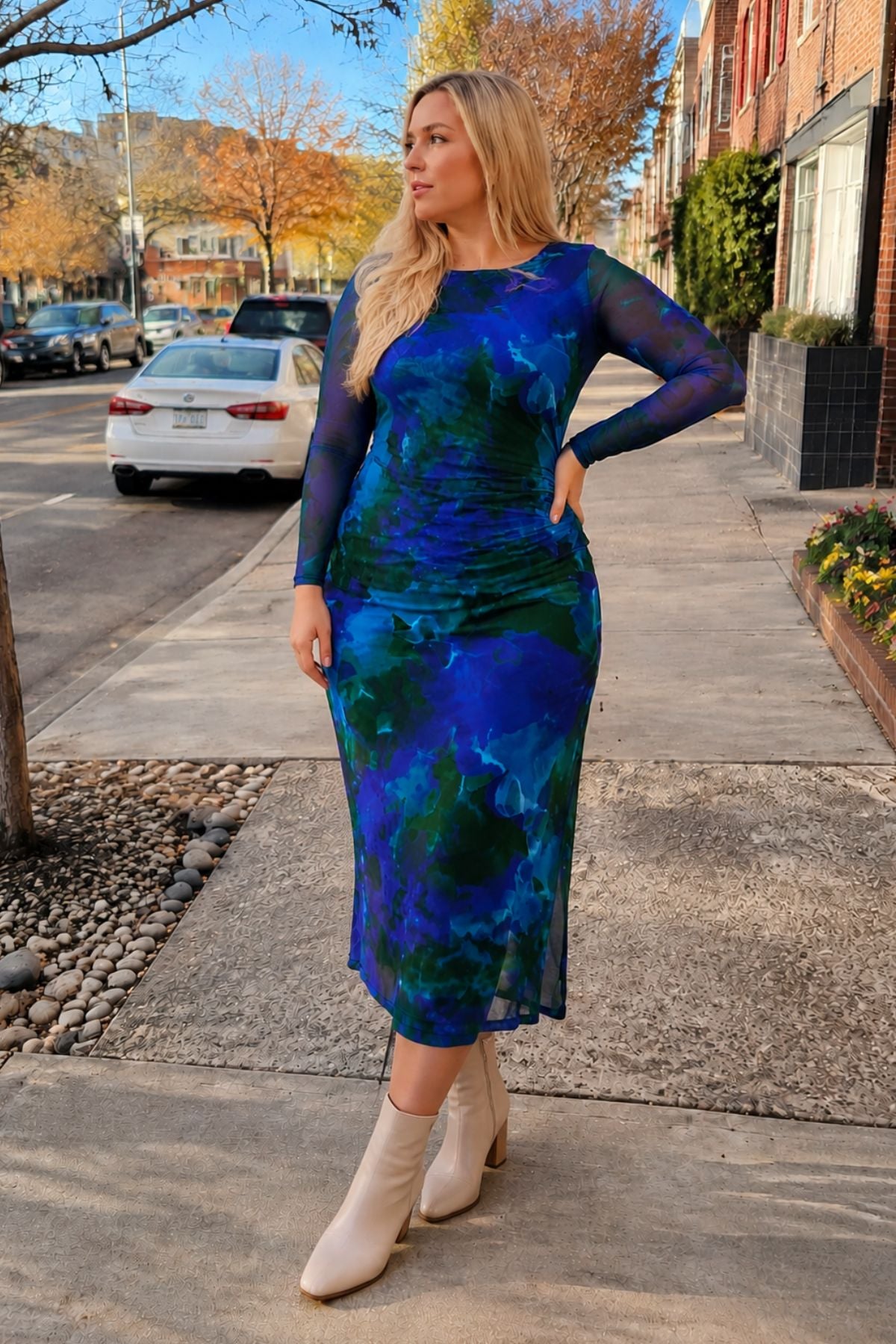 Ritera Plaid Ruched Chic Bodycon Cocktail Midi Dress