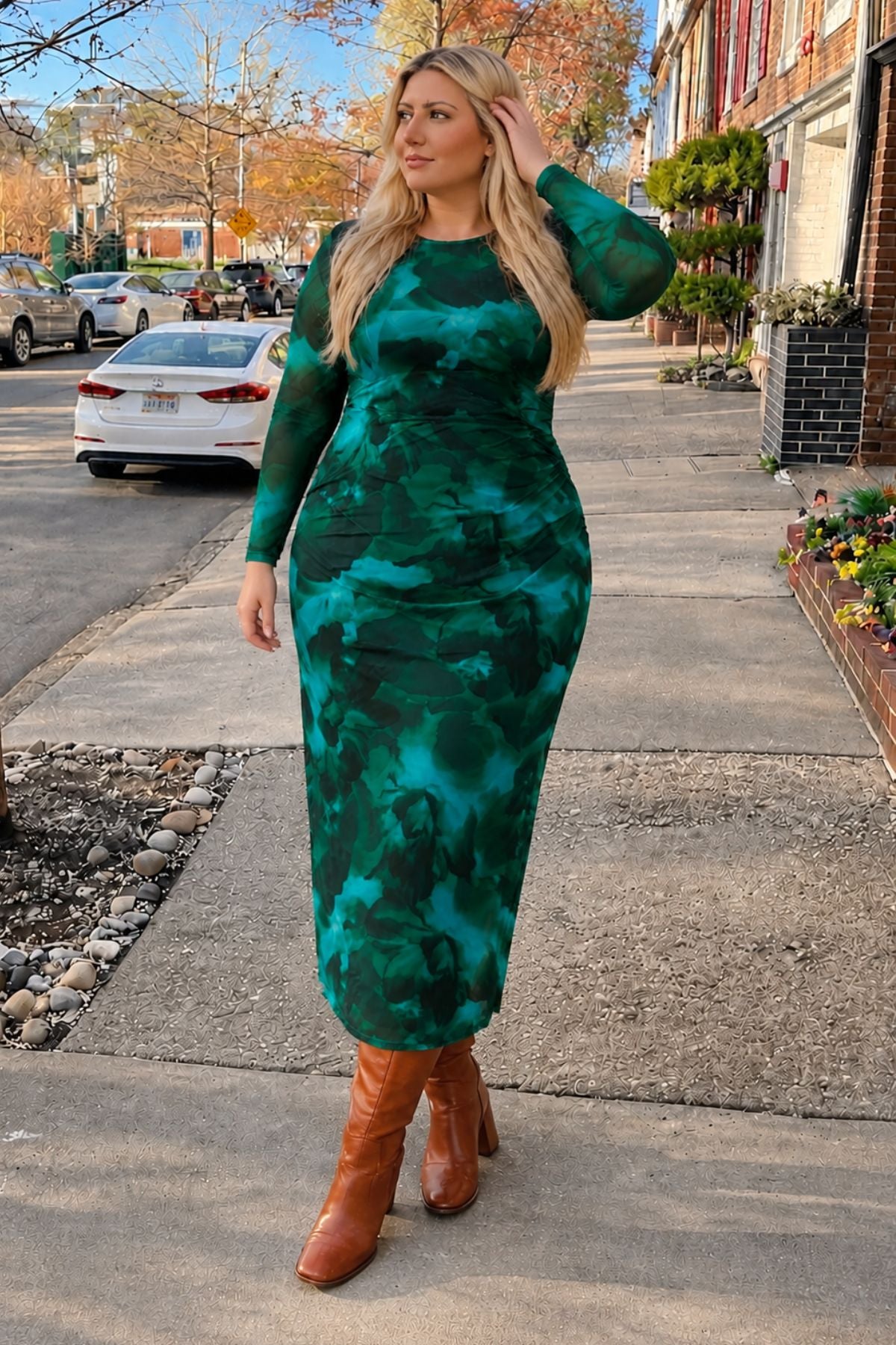 Ritera Plaid Ruched Chic Bodycon Cocktail Midi Dress
