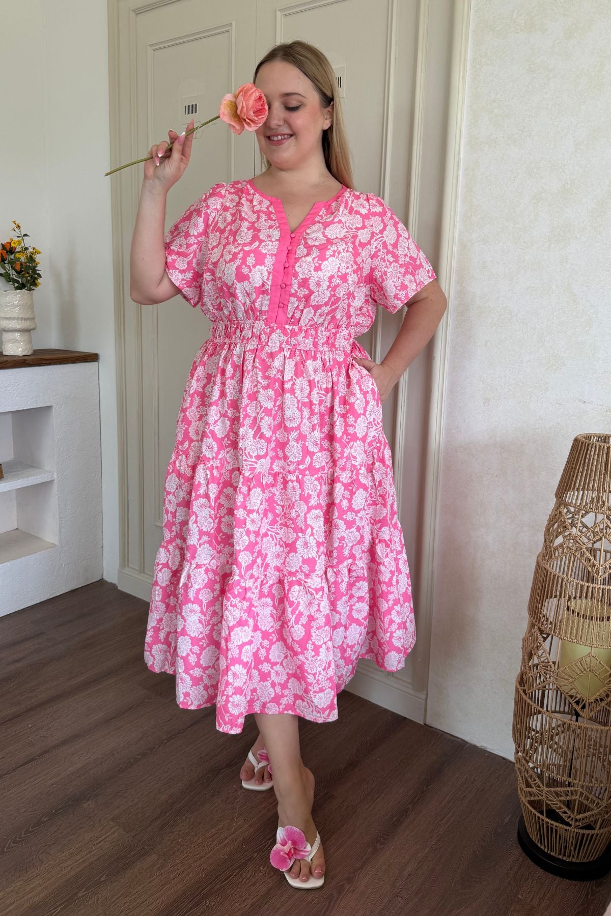 Two-Tone Tropical Floral Elastic Waist Midi Dress